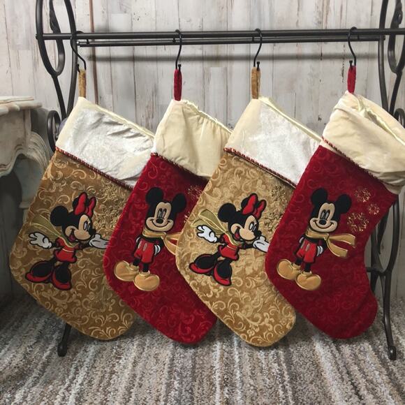 Set of 4 Disney Very Soft Micky and Minnie Stockings - 2 NWT 2 Like New - Picture 16 of 16